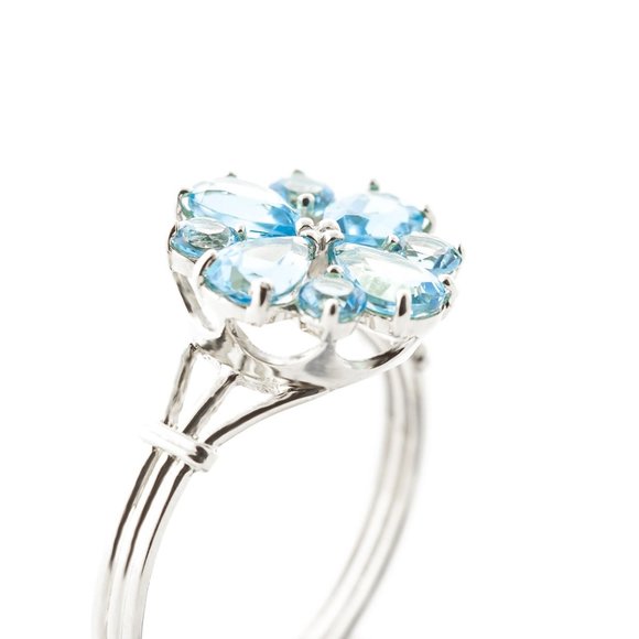 Galaxy Gold Products Jewelry - 14K. SOLID GOLD RING WITH NATURAL BLUE TOPAZ